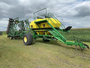 Main image John Deere 1910